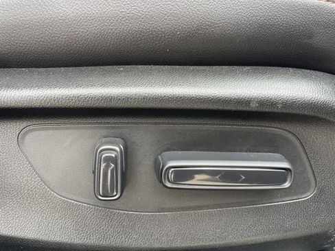Used 2023 Honda CR-V Sport Touring image 29