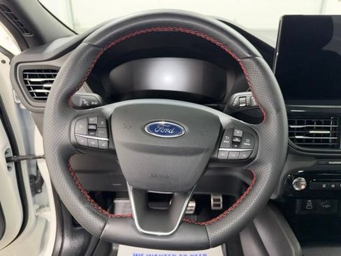 Used 2024 Ford Escape ST-Line w/ Tech Pack #1 AWD/4WD image 16