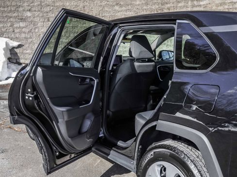 Certified 2024 Toyota RAV4 LE image 20