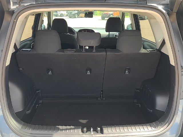 Used 2024 Kia Soul LX w/ LX Technology Package FWD image 31