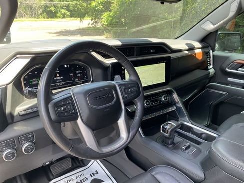 Used 2023 GMC Sierra 1500 Denali w/ Denali Reserve Package AWD/4WD image 23