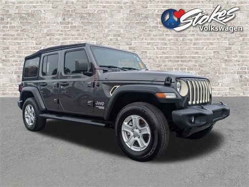 Used 2019 Jeep Wrangler Unlimited Sport S image 2