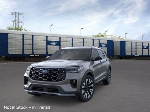 New 2026 Ford Explorer Platinum w/ LUX Leather Package AWD/4WD image 2