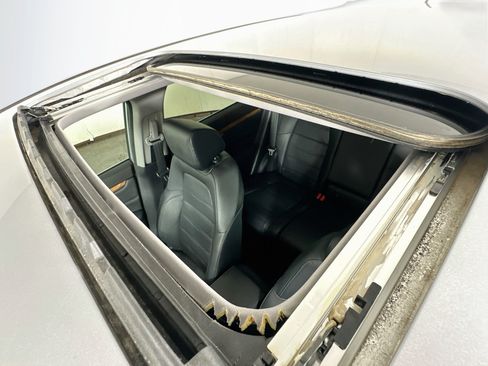 Used 2020 Honda CR-V EX-L image 20