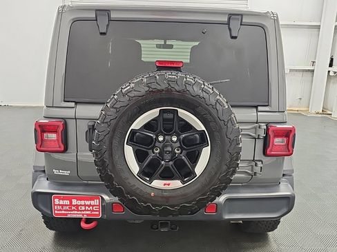 Used 2021 Jeep Wrangler Unlimited Rubicon AWD/4WD image 8