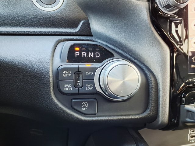 Used 2025 RAM 1500 Laramie w/ Sport Appearance Package AWD/4WD image 26