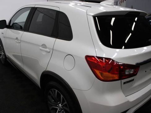 Used 2018 Mitsubishi Outlander Sport ES image 8