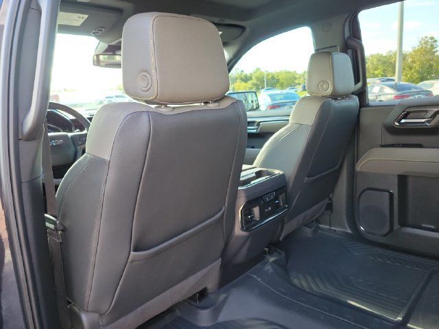 Used 2024 Chevrolet Silverado 1500 ZR2 AWD/4WD image 11