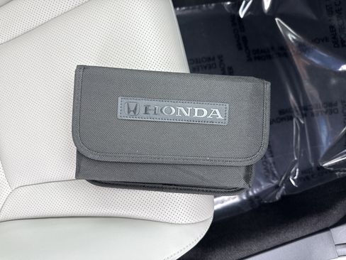 Used 2025 Honda Accord EX-L image 35