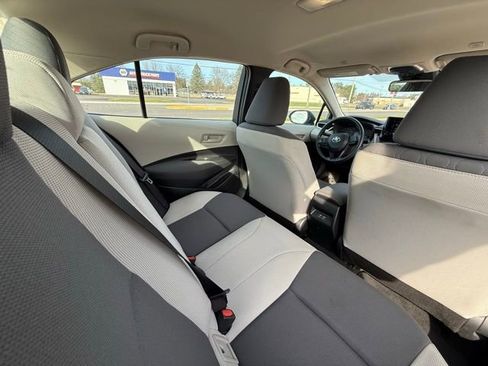 Used 2023 Toyota Corolla LE FWD image 23