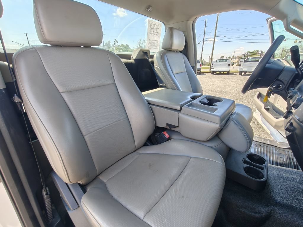 Used 2020 Ford F250 XL w/ Power Equipment Group RWD image 28