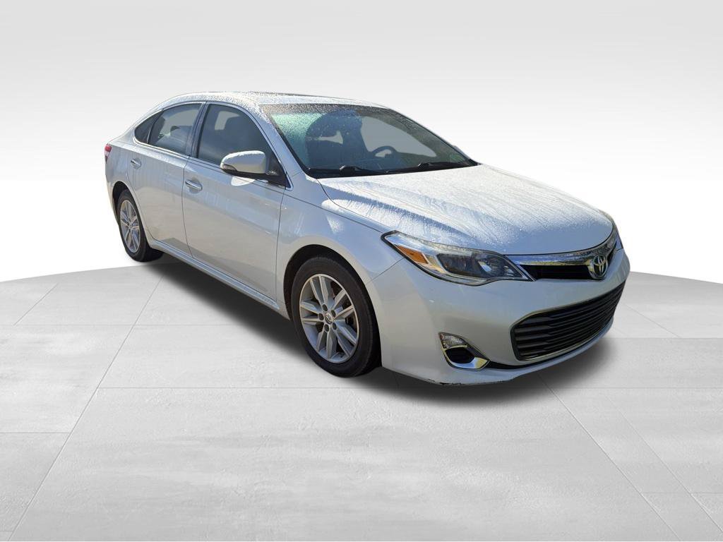 Used 2015 Toyota Avalon XLE Premium FWD image 15
