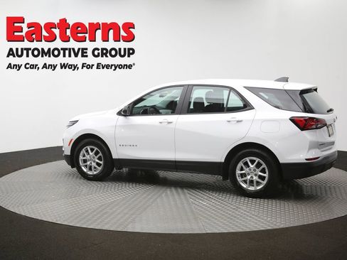 Used 2022 Chevrolet Equinox LS FWD image 60