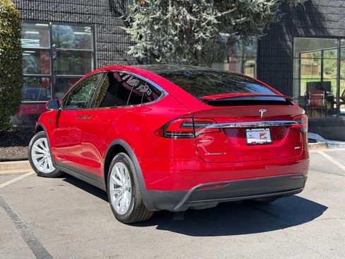 Used 2017 Tesla Model X 100D image 19