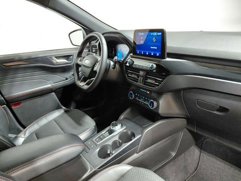 Used 2025 Ford Escape ST-Line AWD/4WD image 21