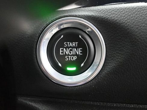 Used 2023 Buick Encore GX Select w/ Sport Touring Package FWD image 37