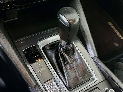 Used 2017 MAZDA MAZDA6 Sport image 18