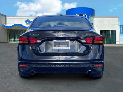 Used 2025 Nissan Altima 2.5 SR image 5