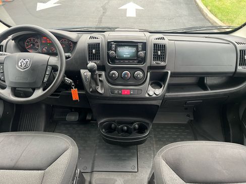 Used 2016 RAM ProMaster 2500 w/ Premium Appearance Group image 31