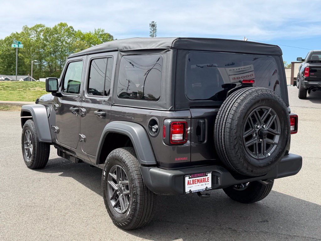 Used 2026 Jeep Wrangler Unlimited Sport AWD/4WD image 7
