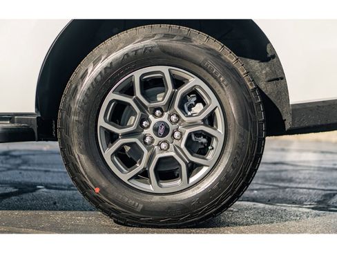 New 2025 Ford Expedition Active AWD/4WD image 5