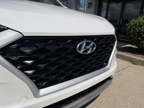 Used 2021 Hyundai Tucson Sport w/ Cargo Package FWD image 19
