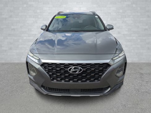 Used 2019 Hyundai Santa Fe Limited image 3