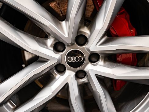 Used 2026 Audi Q7 3.0T Prestige AWD/4WD image 8