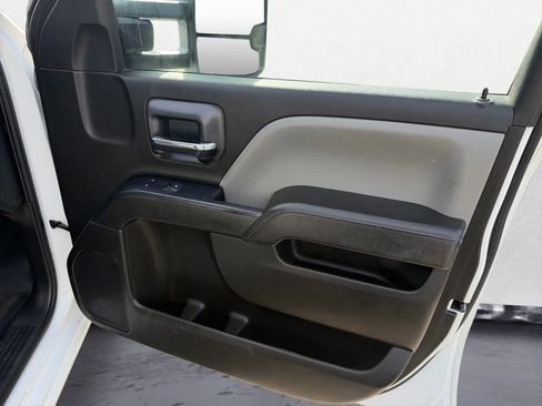 Used 2019 Chevrolet Silverado 2500 W/T w/ WT Convenience Package image 24