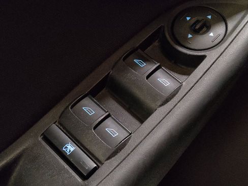 Used 2017 Ford Focus SE image 27