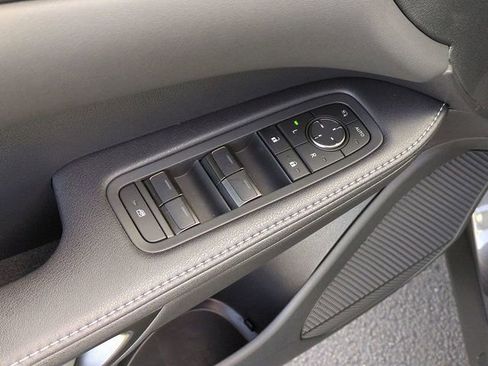 Used 2025 Lexus RX 350 Premium image 16