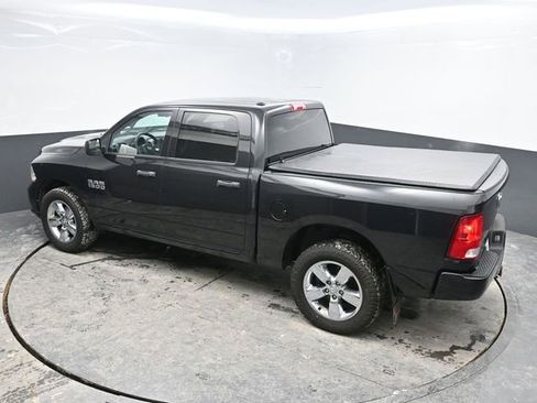 Used 2018 RAM 1500 Express w/ Express Value Package image 24