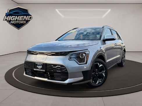 Used 2023 Kia Niro Wind image 2