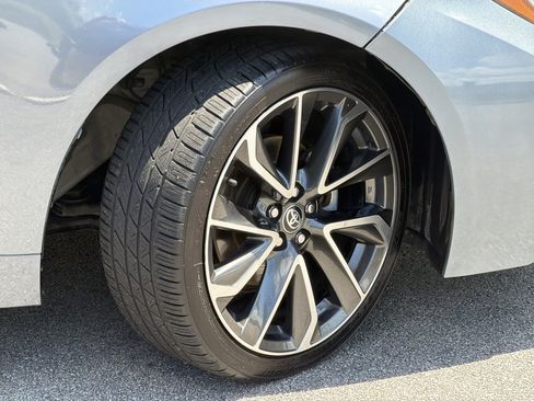 Used 2022 Toyota Corolla SE FWD image 5