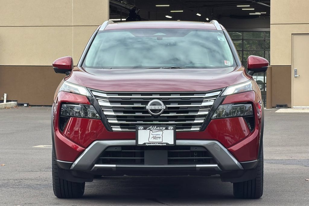 Used 2025 Nissan Rogue SL w/ SL Premium Package AWD/4WD image 6