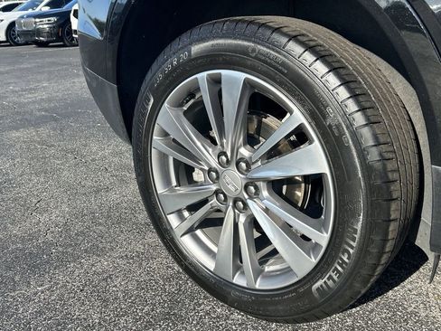 Used 2024 Cadillac XT5 Premium Luxury AWD/4WD image 31