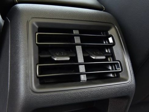 New 2026 Volkswagen Tiguan SE AWD/4WD image 22