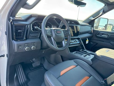 New 2026 GMC Sierra 2500 AT4 image 19