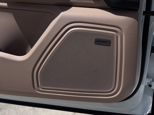 Certified 2026 Porsche Macan AWD/4WD image 23