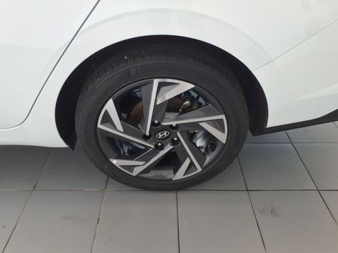 Certified 2025 Hyundai Elantra Sport w/ Cargo Package FWD image 16