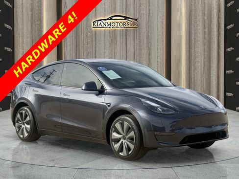 Used 2024 Tesla Model Y Long Range image 1