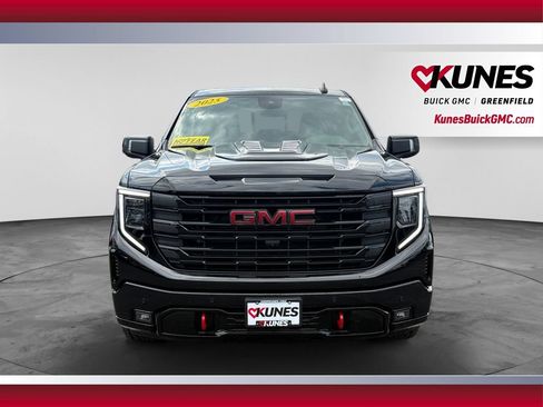 Used 2025 GMC Sierra 1500 Elevation w/ Elevation Premium Package AWD/4WD image 4