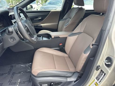 Certified 2024 Lexus ES 350 w/ Premium Package FWD image 11