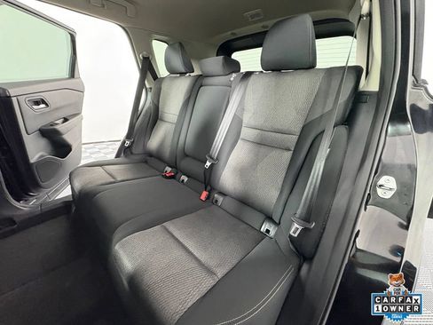 Used 2025 Nissan Rogue SV AWD/4WD image 19
