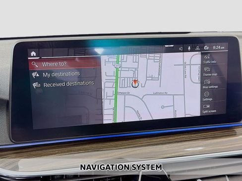 Used 2022 BMW 530i xDrive w/ Premium Package image 3