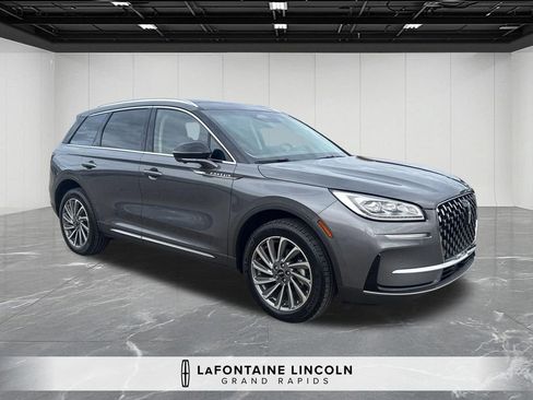 Certified 2023 Lincoln Corsair Reserve w/ Equipment Group 201A AWD/4WD image 7
