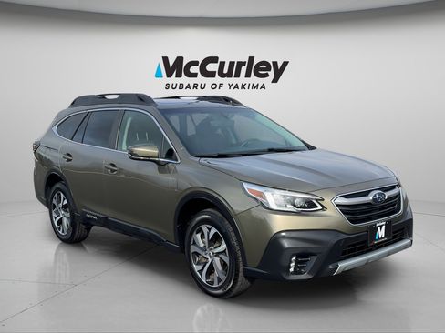 Used 2020 Subaru Outback Limited image 7