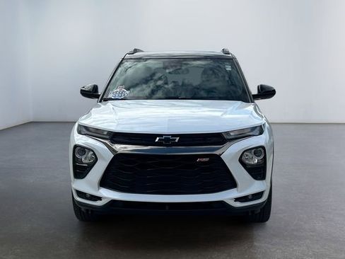Used 2021 Chevrolet TrailBlazer RS w/ Sun and Liftgate Package image 9