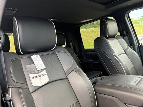 New 2026 RAM 2500 Limited AWD/4WD image 29