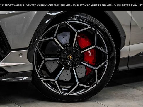 Used 2024 Lamborghini Urus Performante AWD/4WD image 3